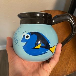 Finding Dory coffee pot mug